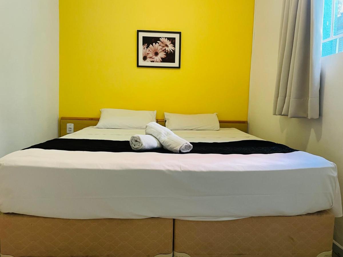 Hotel Blumenau Centro Curitiba Esterno foto