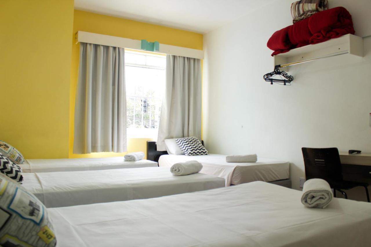 Hotel Blumenau Centro Curitiba Esterno foto