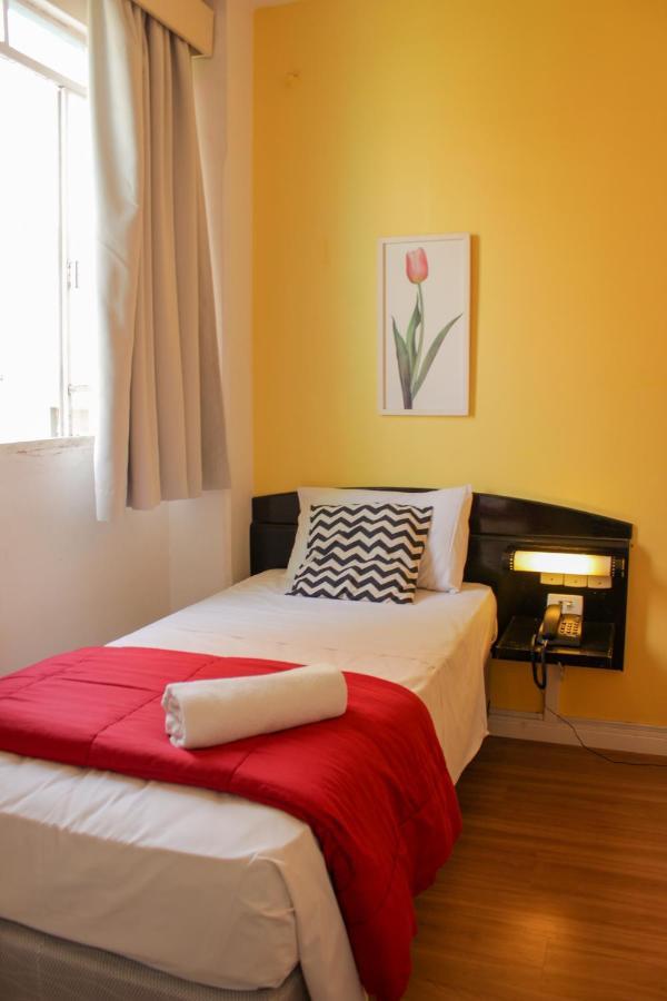Hotel Blumenau Centro Curitiba Camera foto
